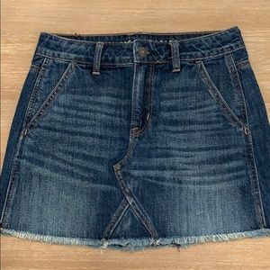 American Eagle mini skirt